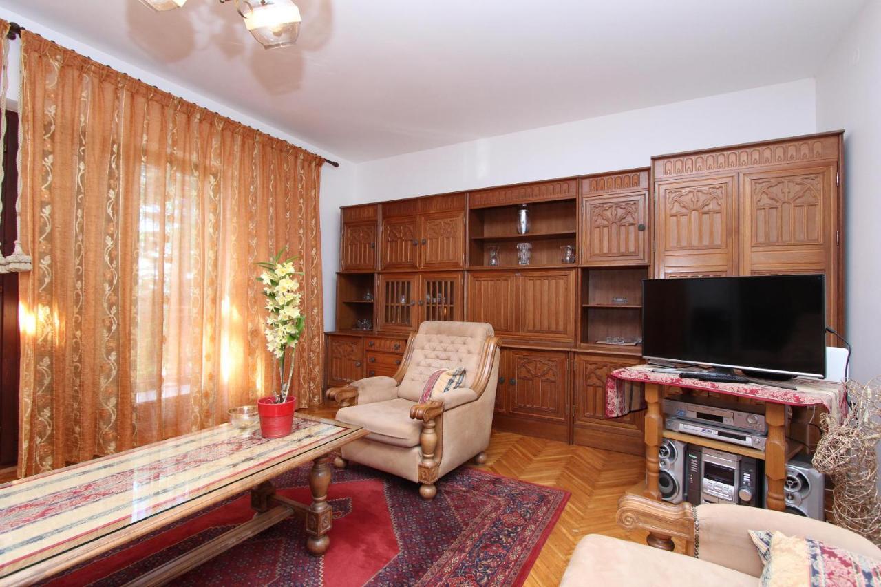 Apartment Clementina Višnjan エクステリア 写真